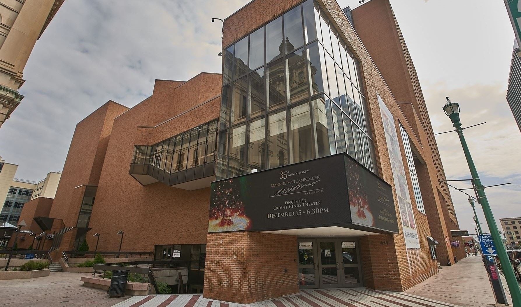 Hotels near Upstate Medical University Hospital